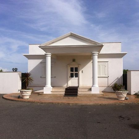 White House Μοτέλ Cerveteri Εξωτερικό φωτογραφία